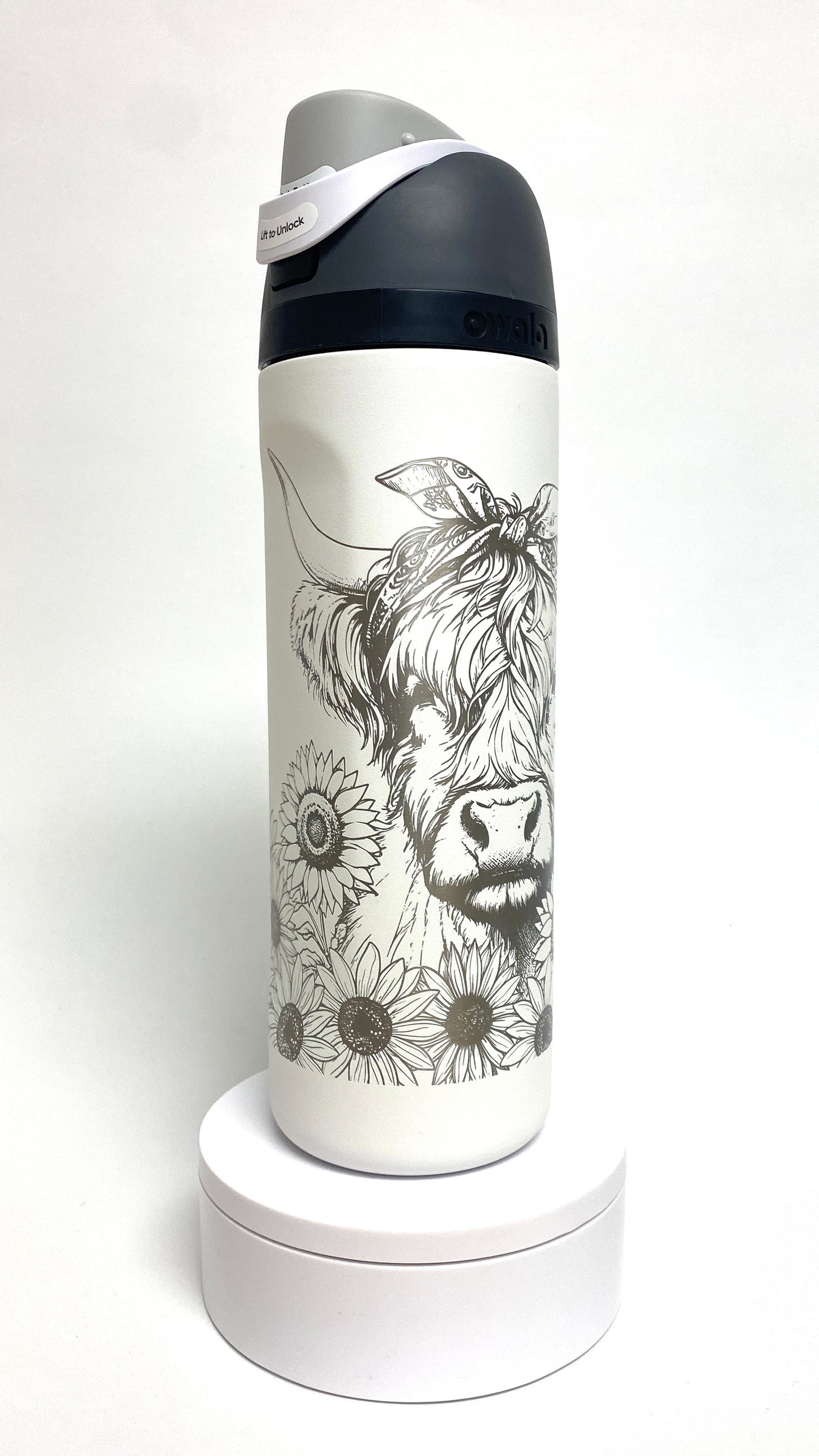 Highland Cow | Engraved Full Wrap | Owala Water Bottle 24 oz.